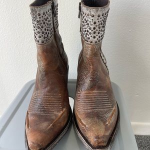 Old Gringo cowboy booties size 6 $400+ new without box.